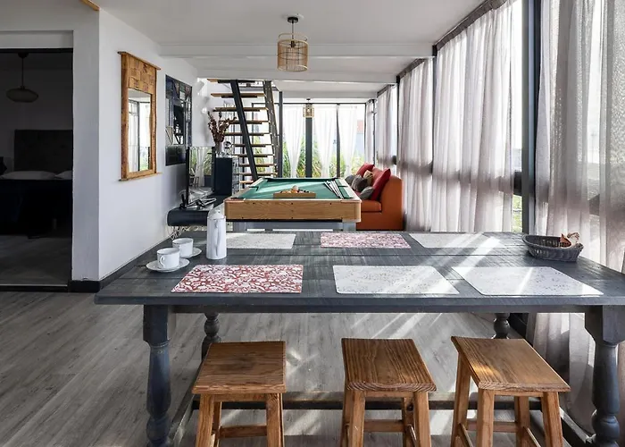 בית הארחה Panoramic House 3*